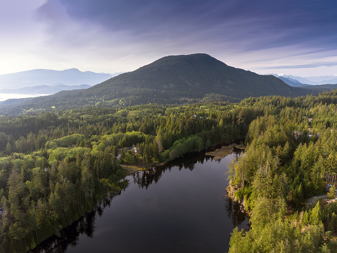 Lake View